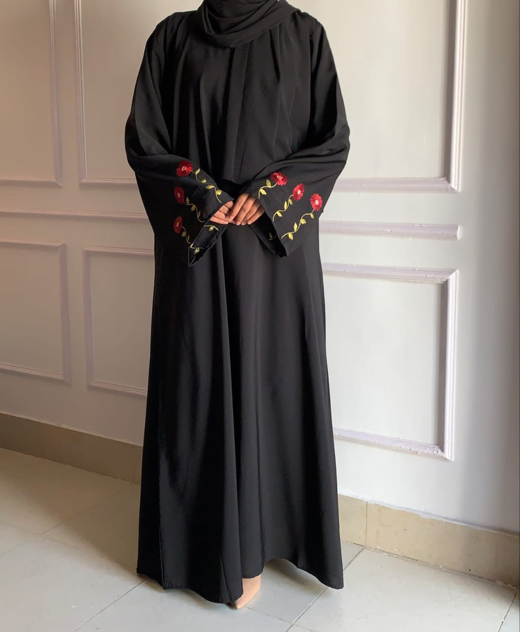 Embroidered Rose Sleeve Abaya