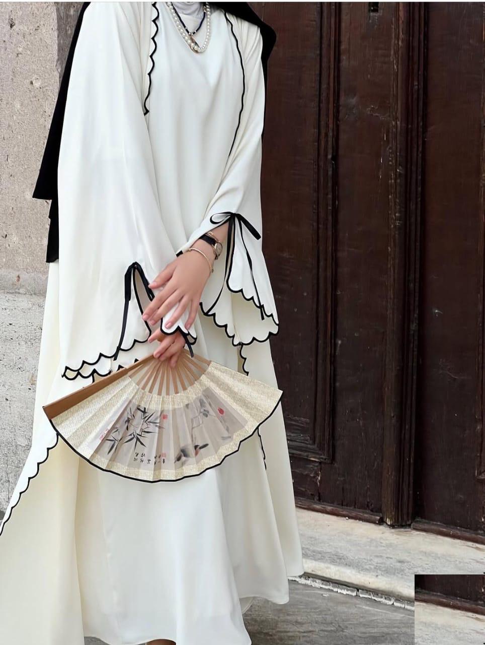 White Zoya Abaya Inner Attached Middle East Style